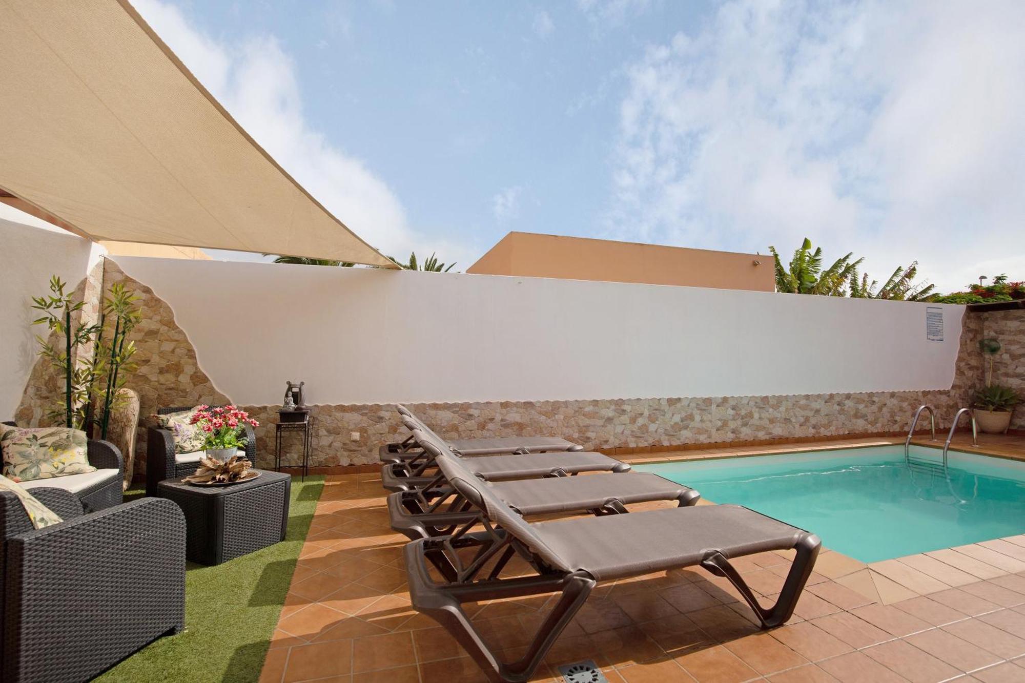 El Cortijo Villa La Oliva Exterior photo